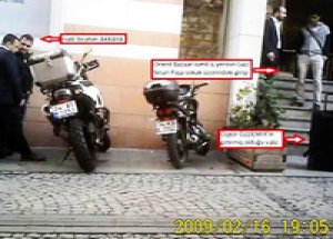 Fotoğraflardaki Kafa Karıştıran Detay