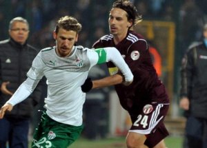 Bursaspor güle oynaya turladı!