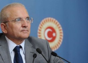 Ak Parti'de Bir Çatlak Ses Daha!