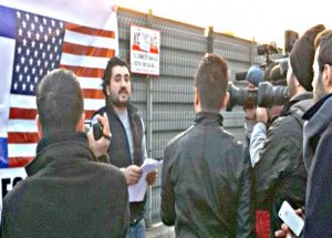 Zaman Gazetesine Protesto