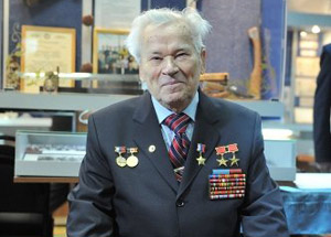 Kalaşnikof’un mucidi Mihail Kalaşnikof öldü