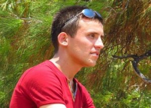 İzmir'de Şehit Olan Çanakkaleli Askerin Baba Evinde Yas