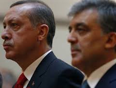 Başbakan Köşke Çıktı