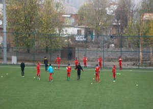 Diyarbakırspor 1968’de Yeniköyspor Mesaisi Devam Ediyor