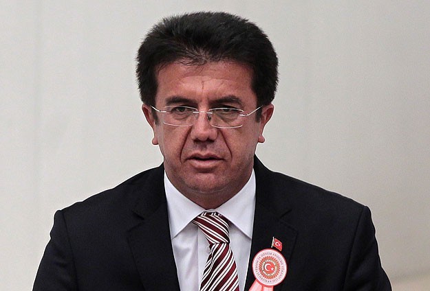 Türkiye'nin Kulağına Vızıltı Gibi Gelir