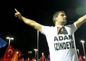 Erdoğan'ı Karşılama Gösterisine Damga Vuran Tişört