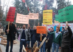 Eskişehir'de Chp'den Tabutlu Eylem