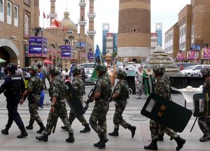 Çin'de Uygur Katliamı