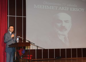 Altındağlı Gençler Mehmet Akif’i Unutmadı