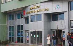 Isparta Belediyesi'ne haciz şoku