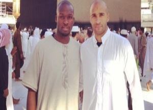 Ünlü Futbolcu Umre'de