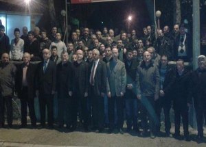 Akp’den Perşembe’de Gövde Gösterisi