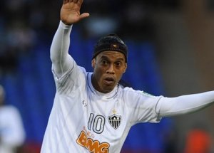 İşte Ronaldinho'nun Önündeki Teklif