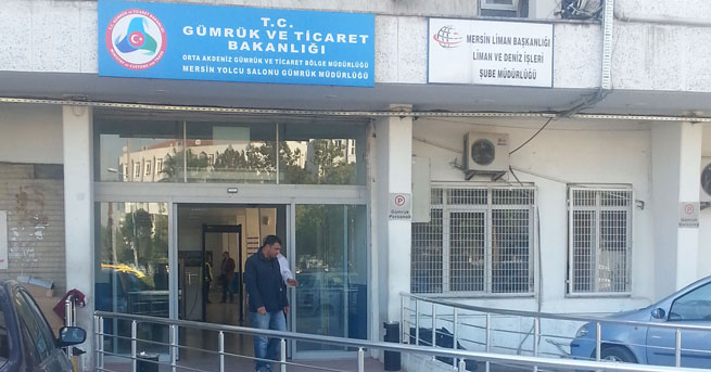 Mersin Gümrüğü'nde 'rüşvet' operasyonu!