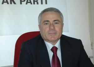 Ak Parti Bucak İlçe Başkanı Emrullah Ünal Oldu