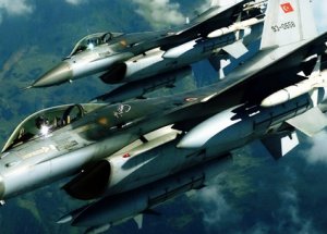 Türk F-16'ları Şam'a Giden Uçağı İndirdi