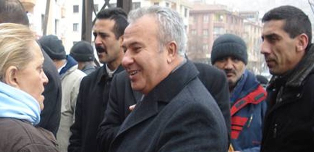 CHP'nin kalesine Alevi Aday