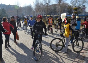 Hayvan Hakları İçin Pedal Çevirdiler