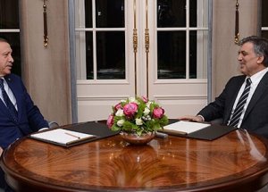 Gül, Erdoğan Görüşmesi Sona Erdi!
