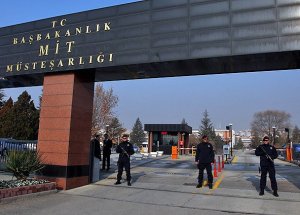 MİT Fark Etti Ve 8 Kişiyi Geri Gönderdi