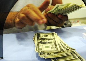 Merkez'den Sürpriz Dolar Kararı