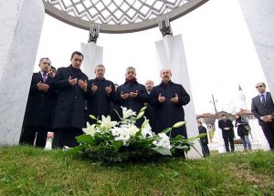 Aliya İzzetbegoviç Bir Mütefekkirdir