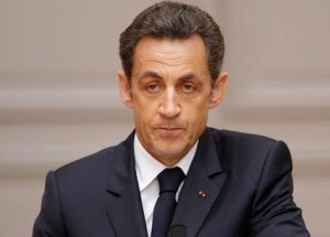Sarkozy'nin Başı Belada