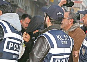 Kumpasın Belgeleri Kaçırılmış