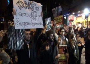 Taksim'de Yakışıksız Olaylar