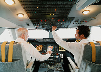 Sefere hazırlanan uçağın pilotu alkollü çıktı
