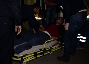 Kocaeli'de Bıçaklı Kavga: 1 Yaralı