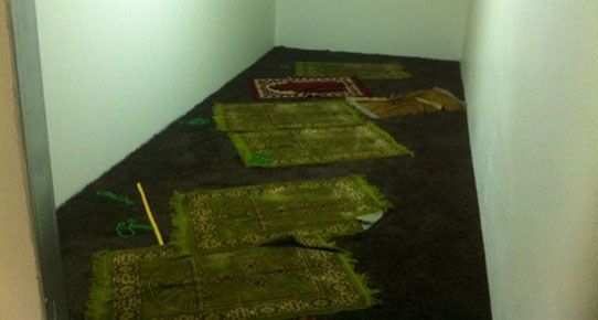 CHP'li Mansur Yavaş'ın Seçim Merkezindeki Mescit