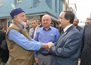 Vali Coş'tan Dert Dinledi