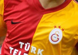 O Futbolcuyu Geri Gönderdi