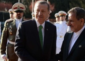 Başbakan Resmi Törenle Karşılandı