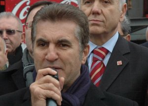 Babasını Da Satmış