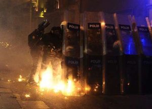 Yine Taksim'de Kudurdular