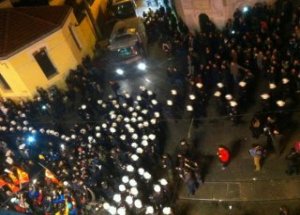Provokatörler Taksim'i Yine Karıştırdı