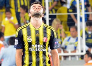 Gökhan Gönül Twitter'da İsyan Etti!