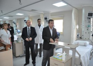 Devlet Hastanesine Yoğun Bakım Takviyesi