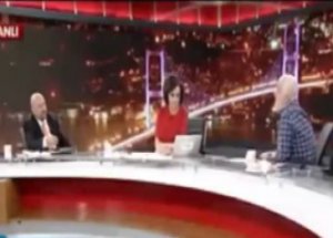 Habertürk Canlı Yayınında Küfürlü Kavga