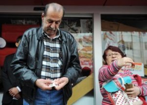 CHP'li Hülya Aktaş'tan ölümüne direniş