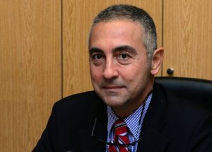 Saygısızca Saçmaladı!