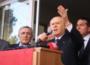 Bahçeli'den Zehir Zemberek Sözler