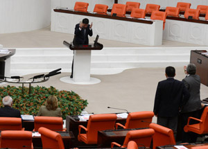 Meclis'te Ses Kaydı Gerginliği