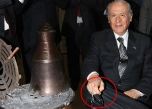 Bahçeli Çok Konuşulacak Poz Verdi!