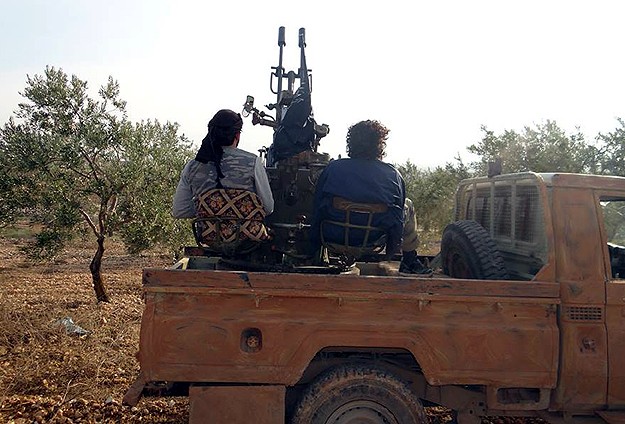 İslami Cepheden rejim karargahlarına operasyon