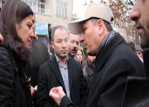 BDP'li Vekilden Küfür Savunması!