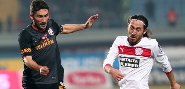 Aslan Tökezledi