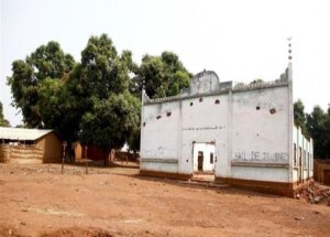 Camiyi Yağmalayıp, Kur’an-ı Yırttılar